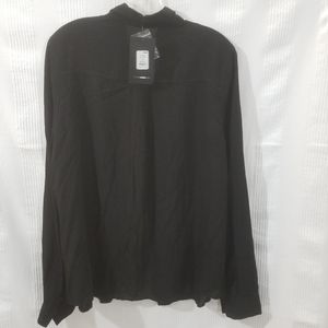 Womens Nwt, Fashion Nova button down blouse.